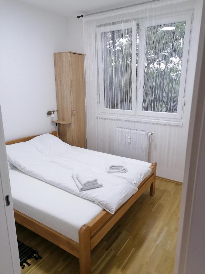Apartman Ana 3 Σουμπότικα Εξωτερικό φωτογραφία